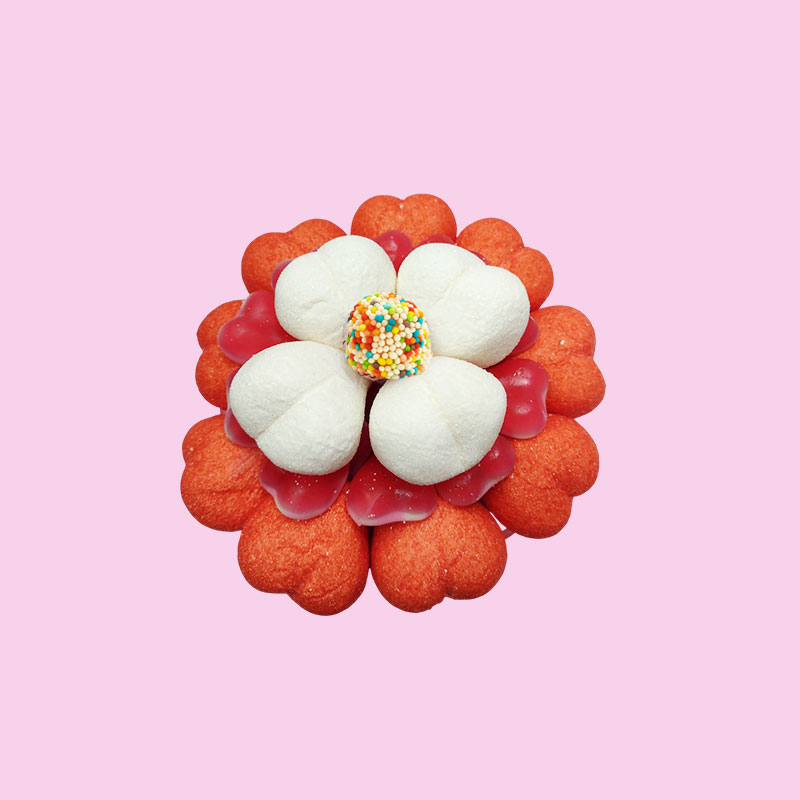 Torta di Marshmallows cuori rossi e bianchi